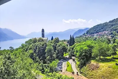 Image de Confortable appartement pour 7 personnes avec Wifi, Tv, patio, animaux admis et vue panoramique