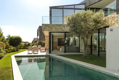 Image de The Olive House by Cadenzalux