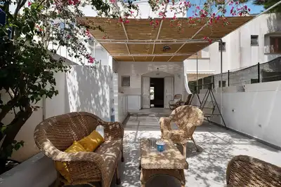 Image de Villa « Bicos » avec jardin privé, balcon et climatisation
