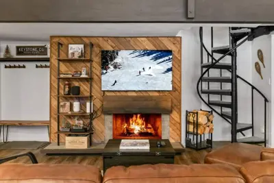 Image de Two Wild Irishmen | Hot Tub • Ski Locker • Pool!