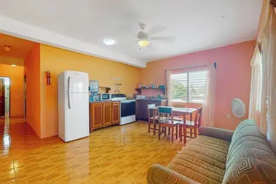 Image de Wonderful Island Condo W/ Ocean Views, Shared Terrace, Free WiFi & Beach Access