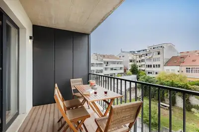 Image de Style et confort à Porto | Balcon + Parking
