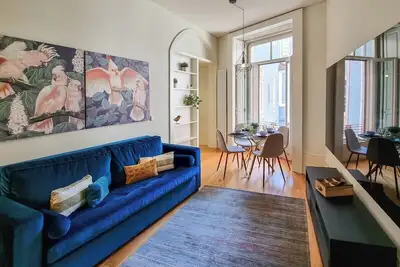 Image de Appartement inspirant de 1 chambre dans le centre-ville avec vue