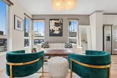 Image de New! 3br Townhouse, Iconic Hollywood Sign Views