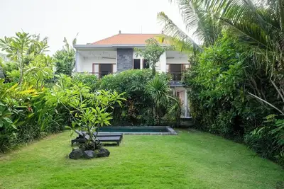 Image de 3br Canggu Beachside Villa - Near Pererenan Beach