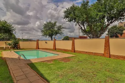Image de Élégant appartement de 2 chambres à Carlswald, Midrand