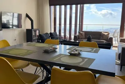 Image de Ski Hut - Faqra - 3 bedroom apartment 2 min from Faqra Club