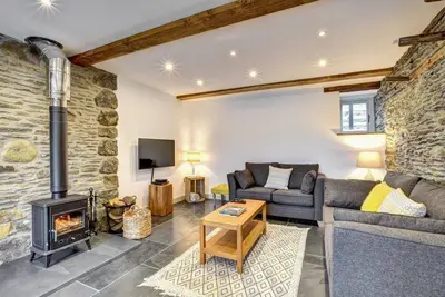 Image de 5 Bed in Machynlleth (oc-bow30)