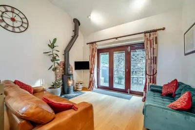 Image de 2 Bed in Farnham (oc-t34459)
