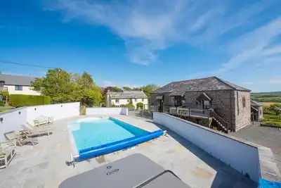 Image de 5 Bed in Marhamchurch (oc-h34744)