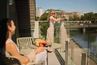 Image de Persante Sunrise Collection 10 | Riverview | Ac