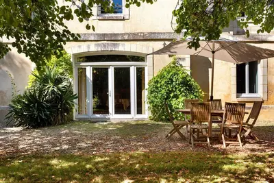 Image de Gîte Bonnette, Val de Loire avec terrasse partagée, jardin commun et Wi-Fi
