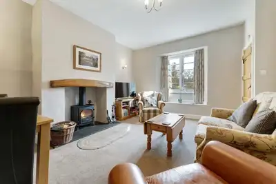 Image de 2 Bed in Skelwith Bridge (oc-lr128)