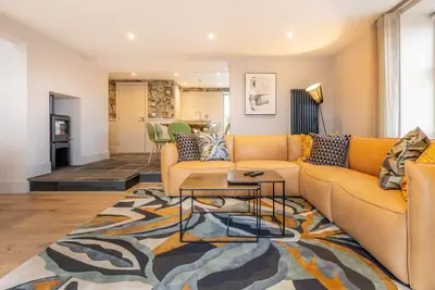 Image de 3 Bed in Windermere (oc-lr234)