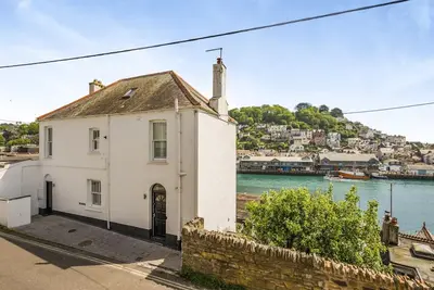 4 Bed in Looe (oc-b42694)