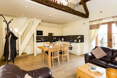 Image de 5 Bed in Banbury (oc-cc016)