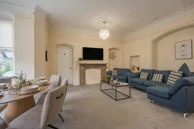 Image de 5 Bed in Windermere (oc-m45321)