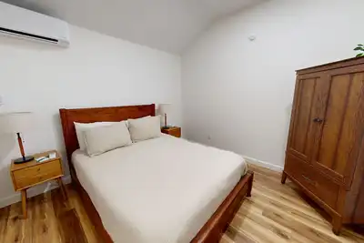 Image de Cozy 2-bedroom cabin in peaceful Hamilton - #9 Hawthorne Suite