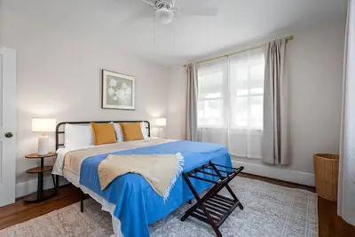 Image de Your Futura Stay: 4 Br Near Ric with Gaming Lounge