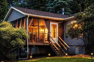 Image de Stern Estate. Hot tub, fire pit, & 6 Acres