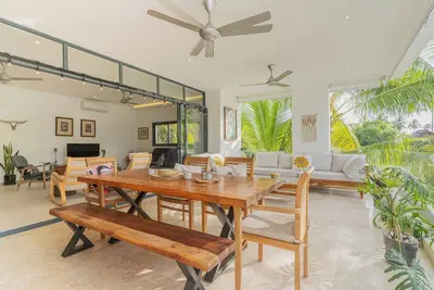 Image de Playa Bonita, Lorena Apartment Hotel 2 Bdrm Luxury Apartment