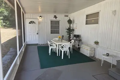 Image de Cozy Duplex 2 Private 1br/1ba Suites Sleeps 4