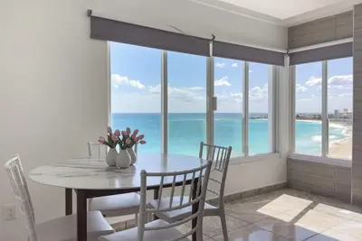 Image de Hotel Oleo - Beachfront Resort - Ocean View