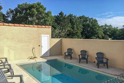 Image de Maison avec piscine privée