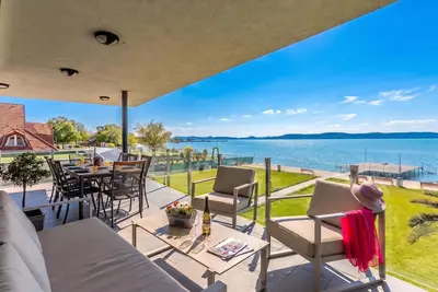 Image de Lelle Marine-Hanna Pool Apartment, Balatonlelle, Hungary