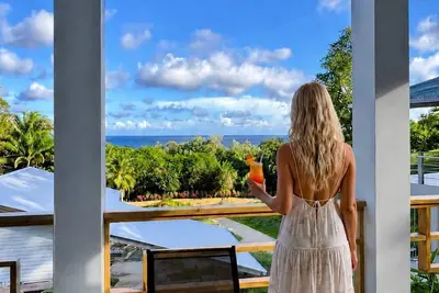 Image de Terra Chula 2br Apartment in Deluxe Villa with Stunning Ocean & Nature Views