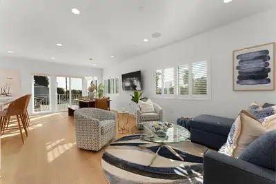 Image de Charming Oceanside Coastal Retreat Main Level Unit