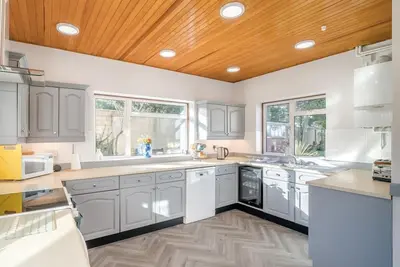 Image de 4 Bed in Bath (oc-bhr4)