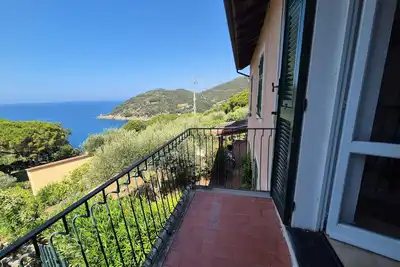 Image de Appartement « Blu » avec vue mer, Wi-Fi et climatisation à Bonassola