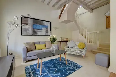 Image de 2 Bed in Tunbridge Wells (oc-tw660)