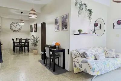 Image de 3br para 7|Aire Central+ Laundry|Camina al Pueblo