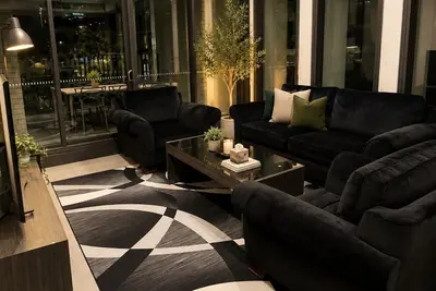Image de Enormous Modern Retreat Gym|Pool|Bbq|Parking