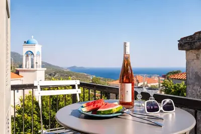 Image de The Yellow Donkey, Koumeika Traditional Stay Samos