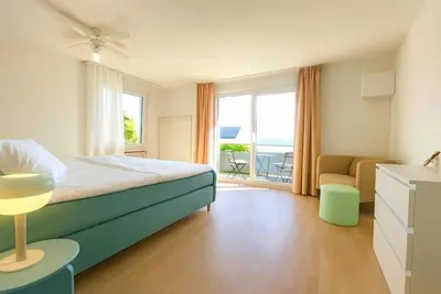 Image de votre maison au bord du lac de Zurich