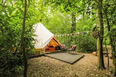 Image de Bedouin Bell Tent, pet friendly, with open fire in Woolton Hill