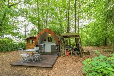 Image de Bluebell Glamping Pod, pet friendly, with a garden in Woolton Hill