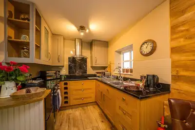 Image de Cosy retreat for Two with Mountain and Garden Views | Porthdy-Glyn-Isa