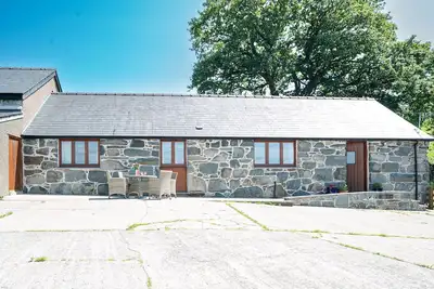 Image de Barn stay with Mountain and Estuary views | Beudy-Talsarnau