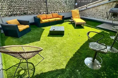 Image de Amazing home in Bourdic with indoor swimming pool