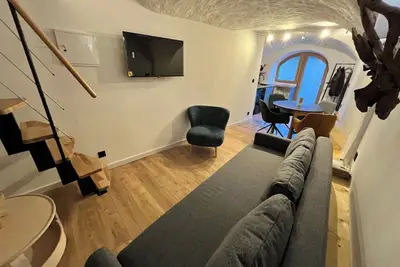 Image de Appartement atypique rénové dans une ancienne bergerie secteur haute Alpes