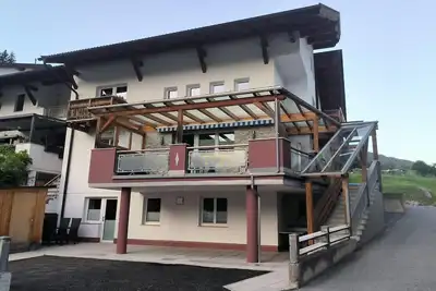 Image de Appartement à Strengen avec vue sur la montagne