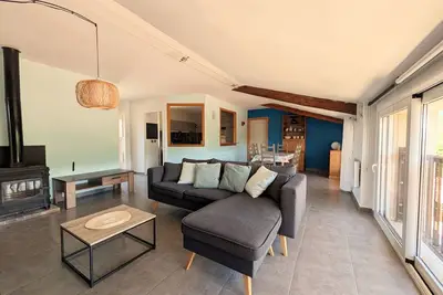 Image de Grand gîte 4-6 personnes vue montagne