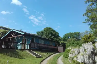 Image de Willows - charming cabin in private peaceful valley near Bantham in South Devon