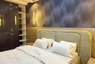 Image de New Spacious 2 Bedroom Apartment with 2 Balconies Qq