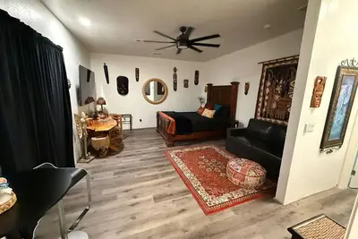 Image de Cozy Mini Suite, Shared Newley Remodeled House. Peaceful, Darksky neighborhood
