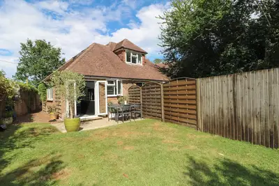 Image de Lucerne Cottage, family friendly, with a garden in Horsham